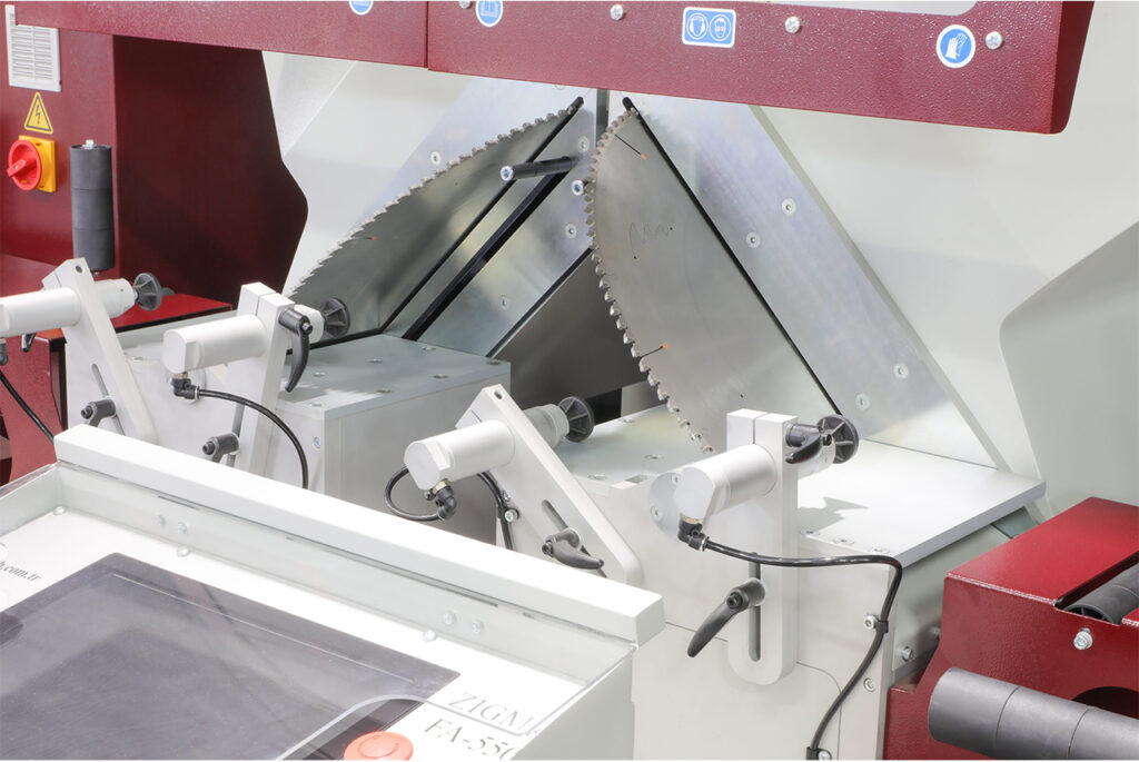 Full-Automatic-CNC-Double-Head-Automatic-Saw-3